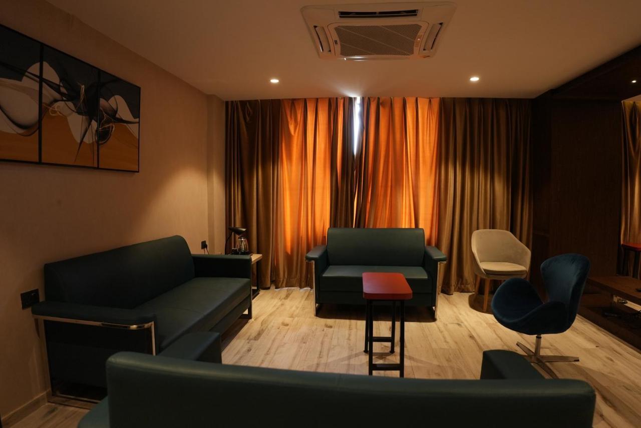 Hotel Ocean Vista Bay Visakhapatnam Exterior photo
