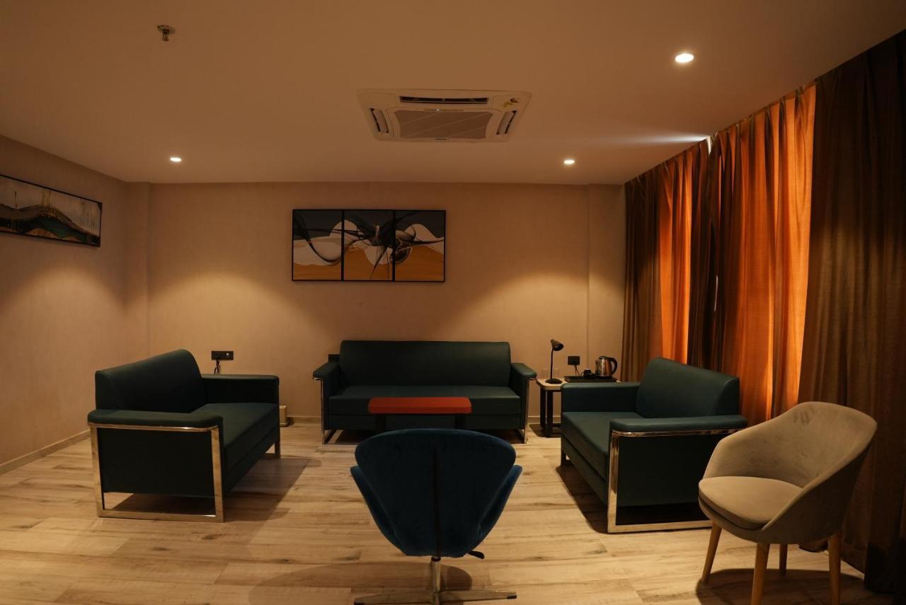 Hotel Ocean Vista Bay Visakhapatnam Exterior photo