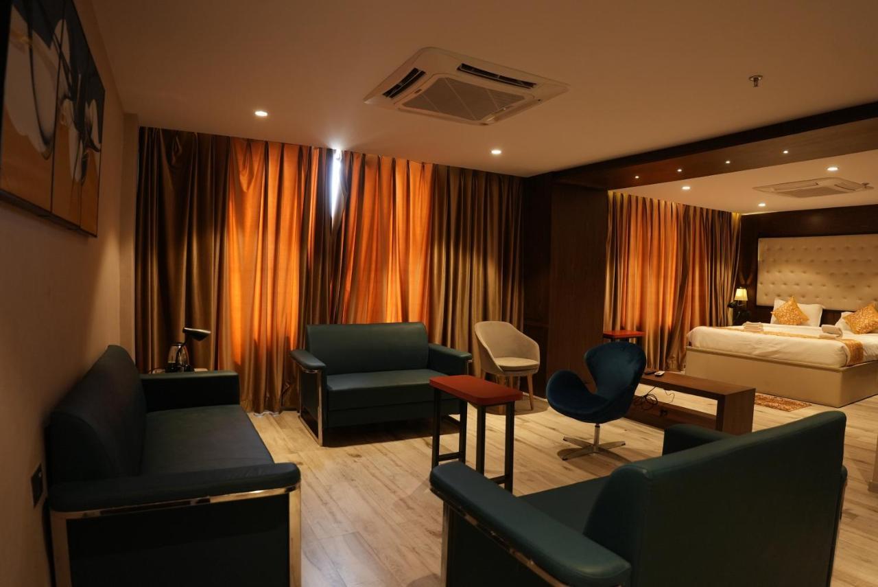 Hotel Ocean Vista Bay Visakhapatnam Exterior photo